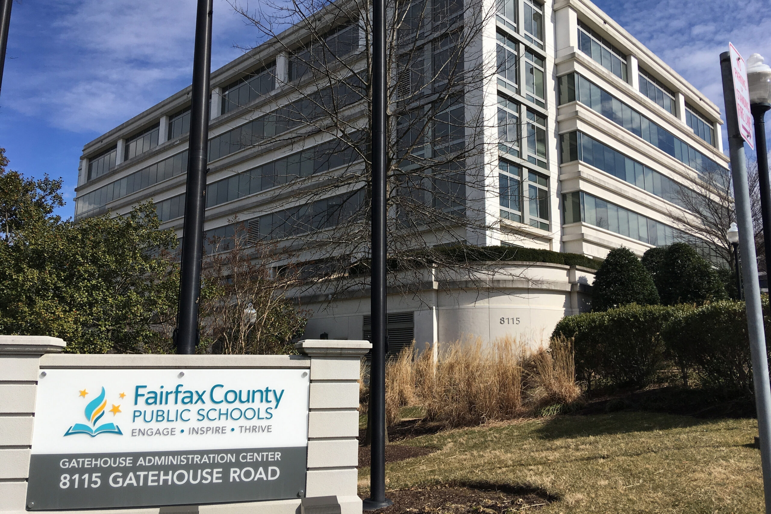 NextImg:Fairfax County schools sued for forcing girls to use restrooms with transgender students - Washington Examiner