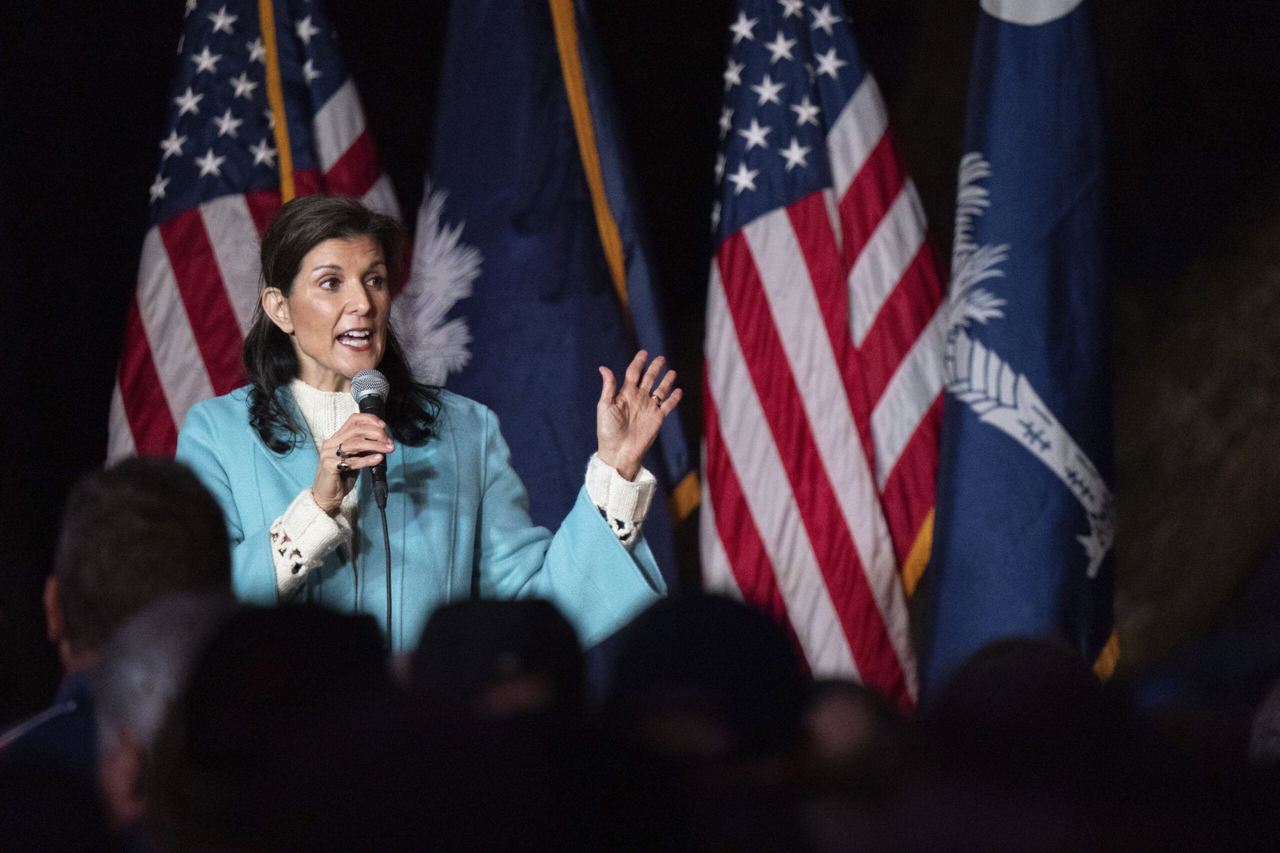 NextImg:Nikki Haley paints herself into a corner