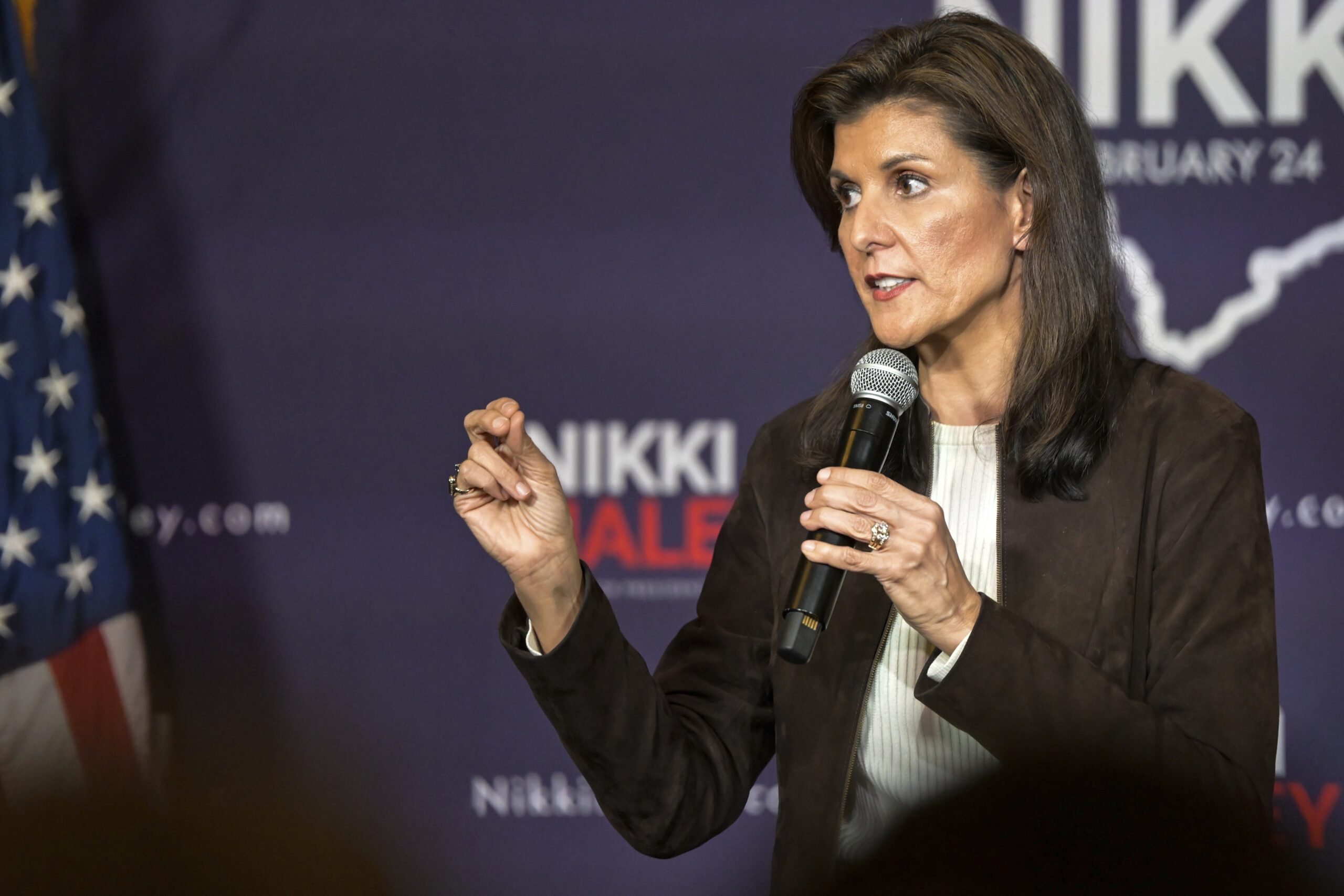 Nikki Haley criticizes Trump’s silence on Navalny’s death