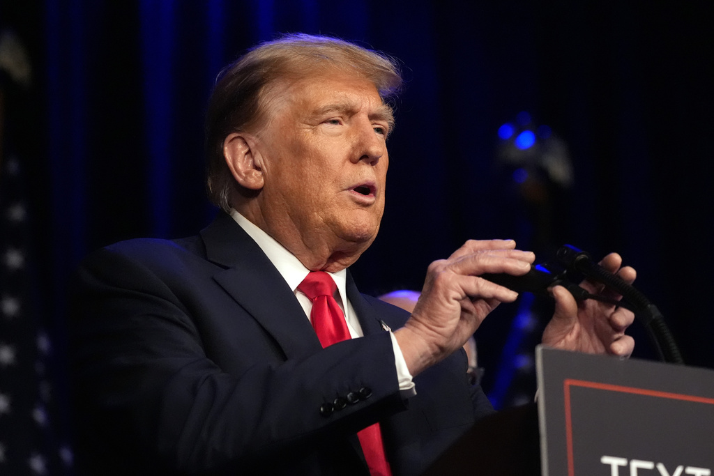 NextImg:The Debrief with Tim Carney: Trump's role in blowing up the border deal