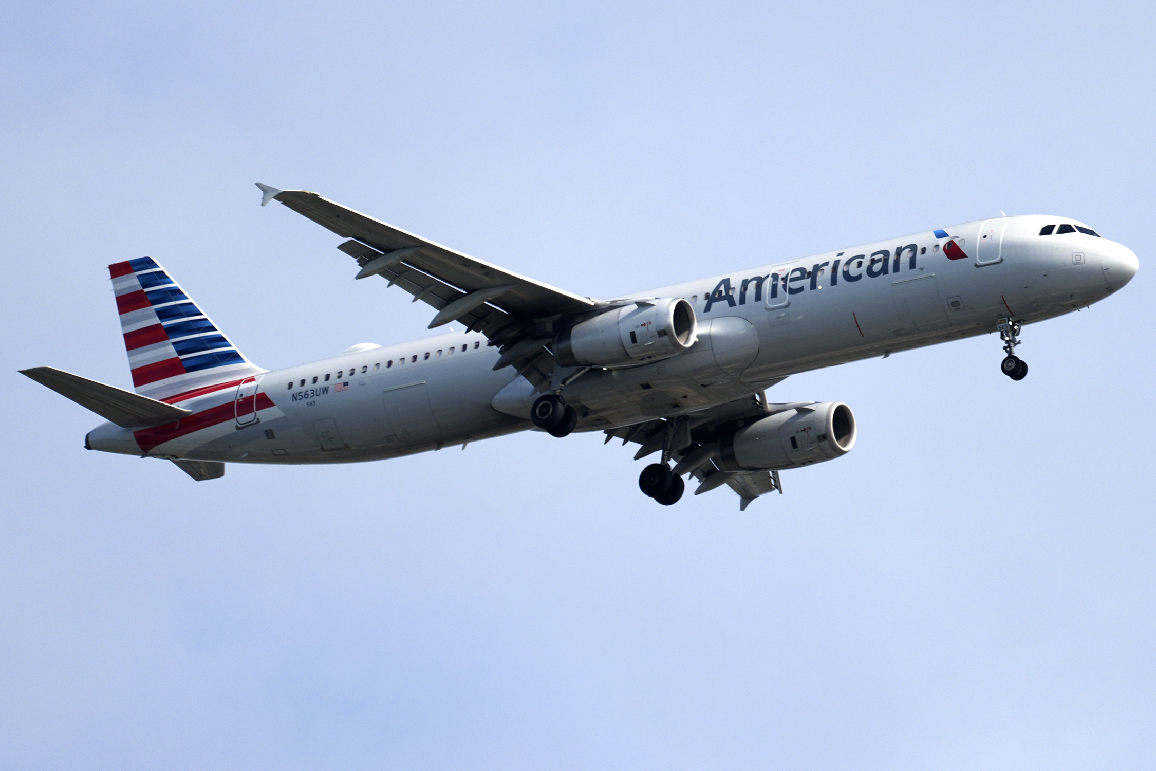 NextImg:American Airlines raises checked bag fee by over 30% - Washington Examiner