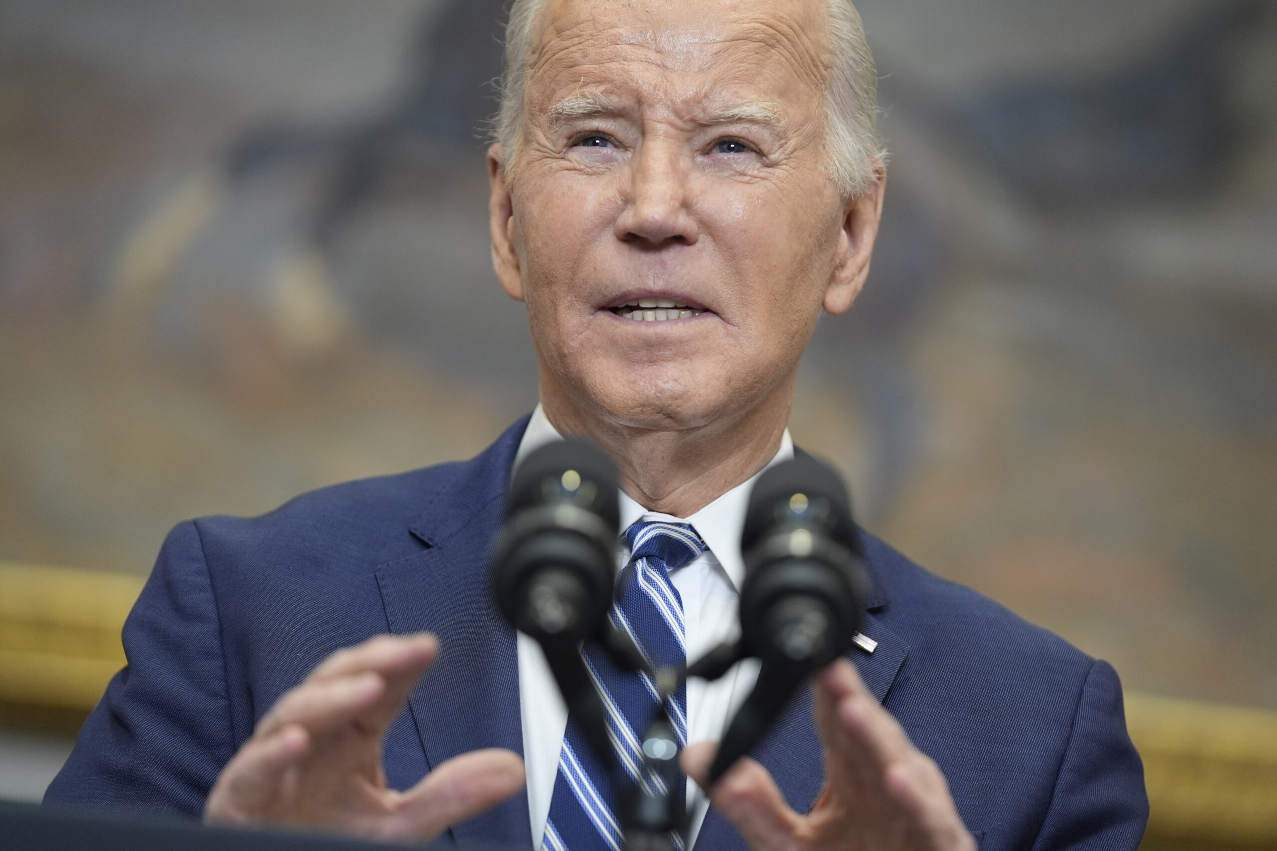 Biden left speechless by Trump’s NATO remarks at White House