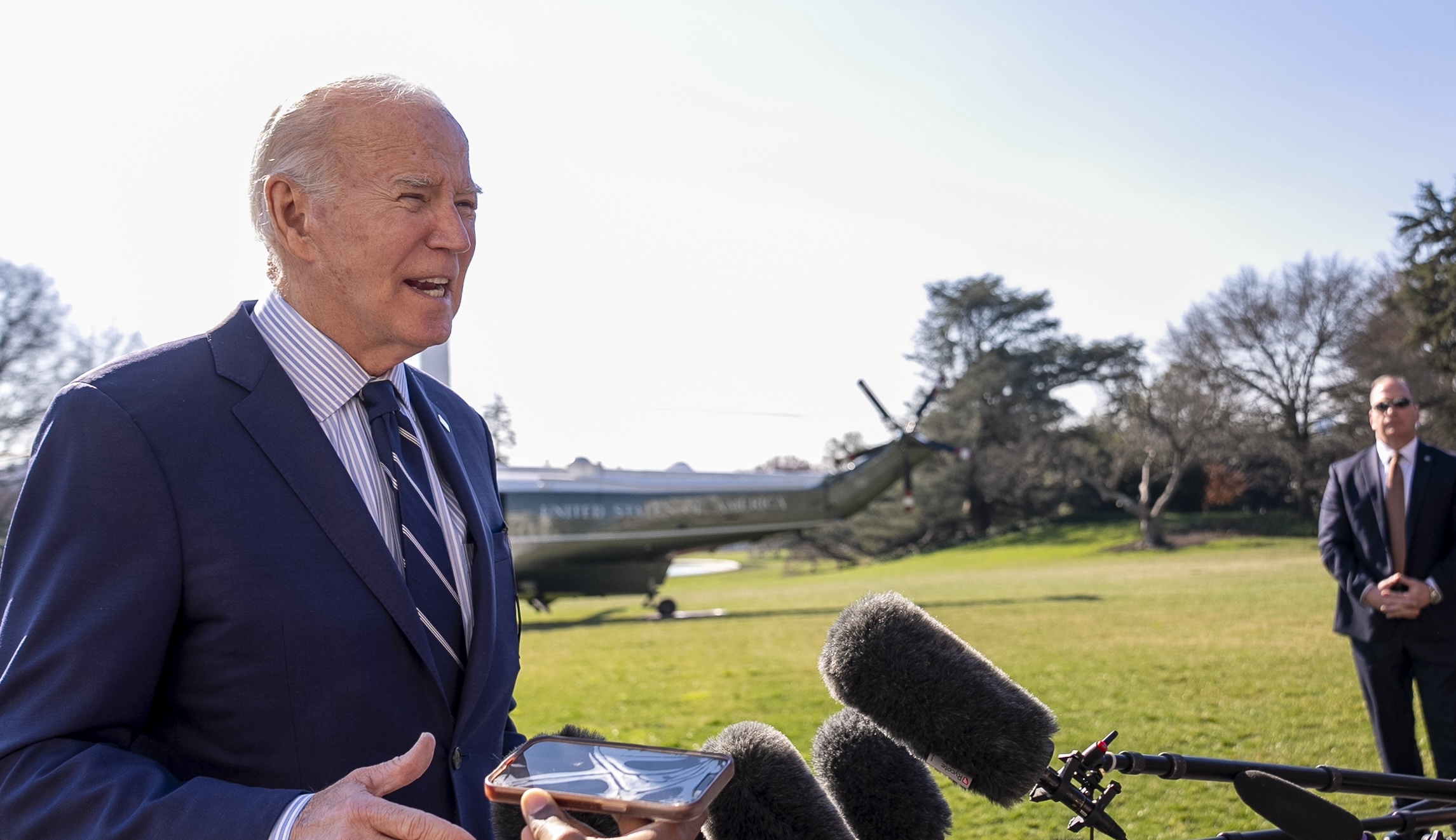 NextImg:Biden now says he’s ‘happy to meet’ with Speaker Mike Johnson on Ukraine aid bill - Washington Examiner