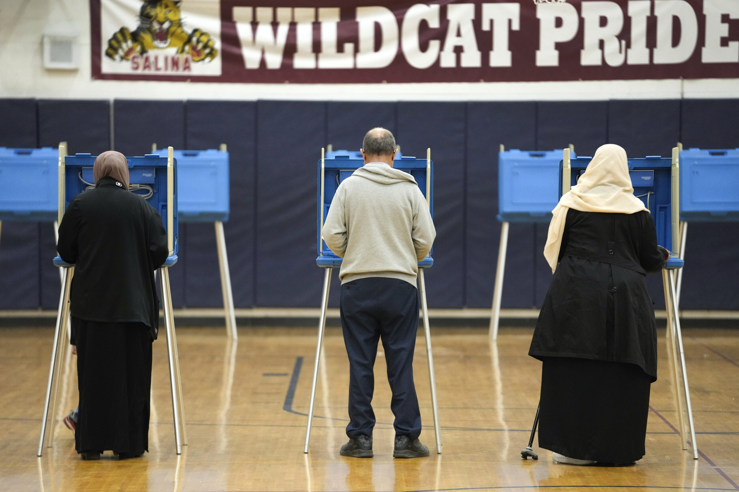 Michigan primary lessons begin and end with blue-collar voters - Vimarsana News