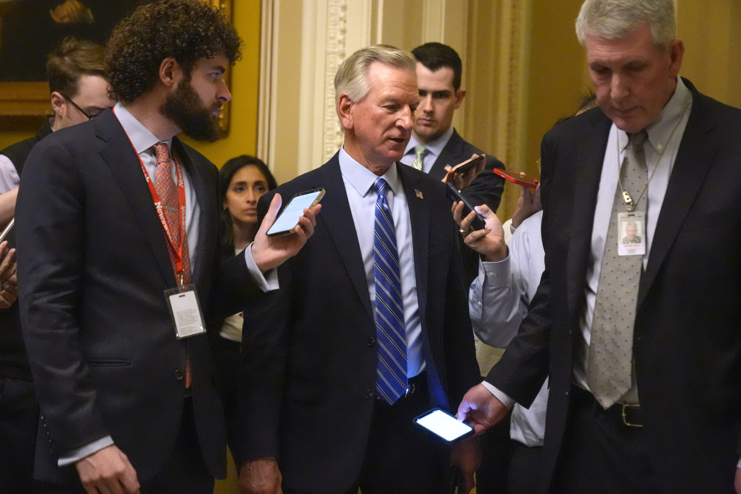 NextImg:Senate Republicans demand EPA change course on ‘job-killing’ green rule