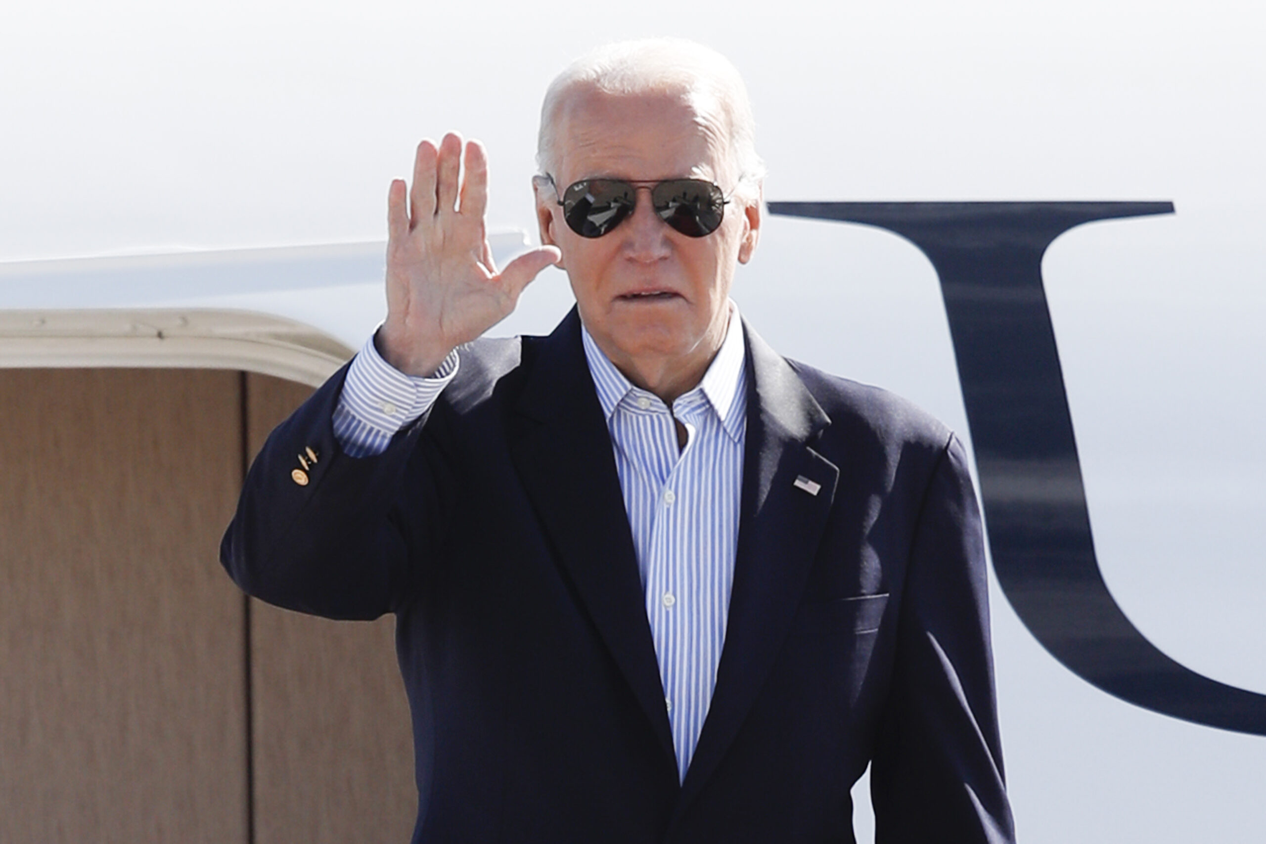 NextImg:Gabe Kaminsky and Ben Shapiro discuss Washington Examiner story on Biden funding terrorism-linked group - Washington Examiner