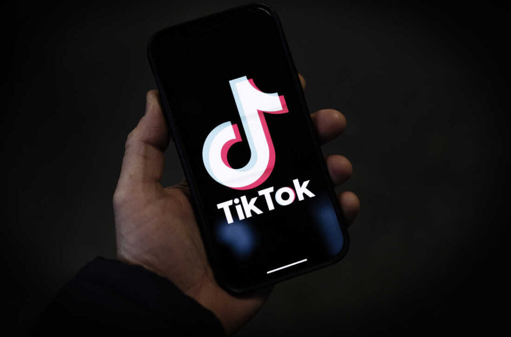 Committee approves bipartisan bill mandating TikTok’s sale by Chinese owners