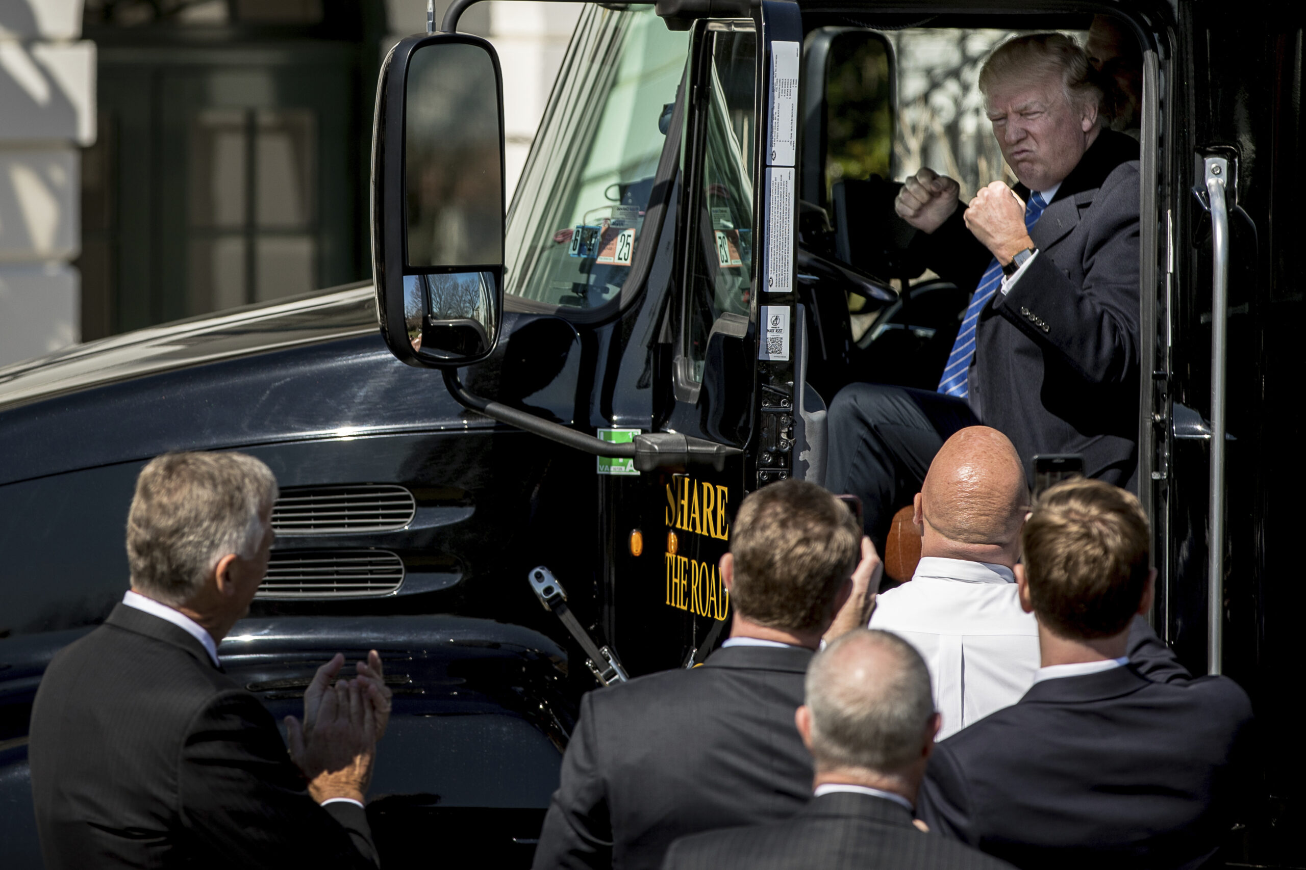 NextImg:Trump in driver’s seat, pulling away from Biden - Washington Examiner