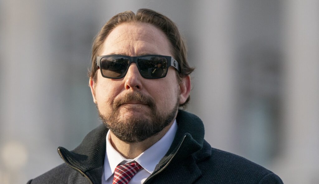 Eli Crane faces GOP opponent in Arizona for voting against McCarthy