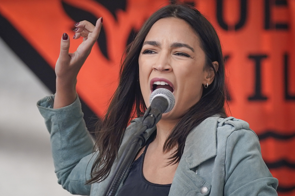 AOC’s hypocrisy revealed in viral video