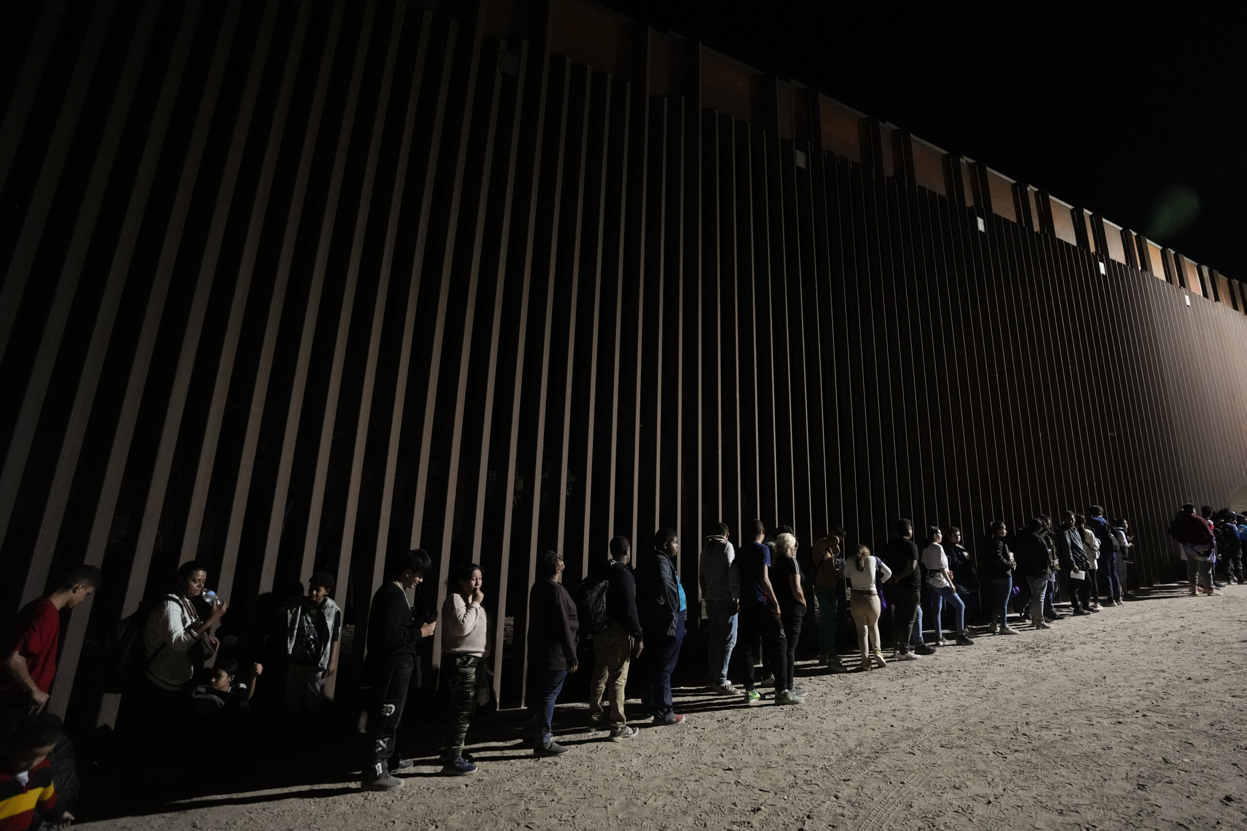 NextImg:Majority of voters blame both Congress and Biden for border crisis: Poll - Washington Examiner