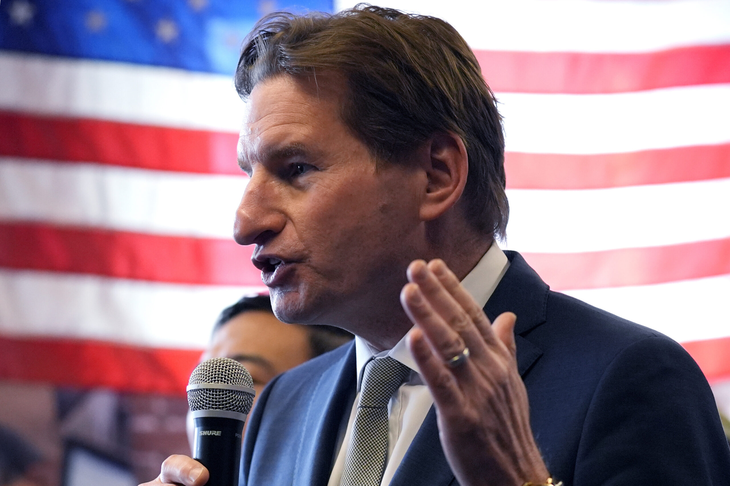 NextImg:Dean Phillips ends Democratic primary challenge, endorses Biden - Washington Examiner
