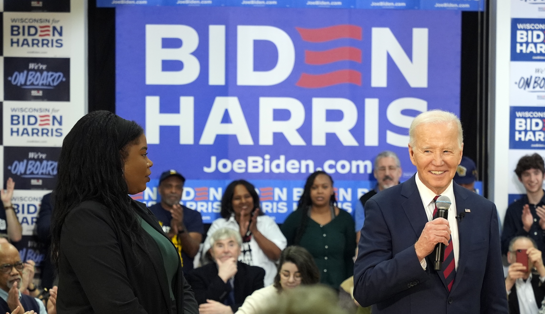 NextImg:Biden unleashes Democratic playbook against Trump - Washington Examiner