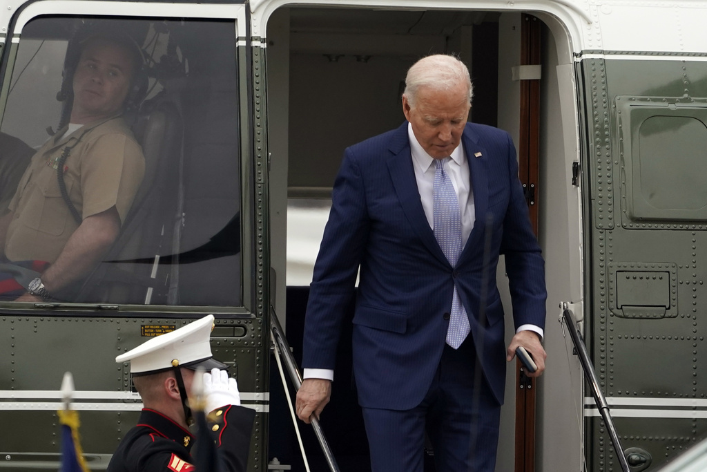 Mexican Presidents' Treatment of Biden Shows How Weak America Seems