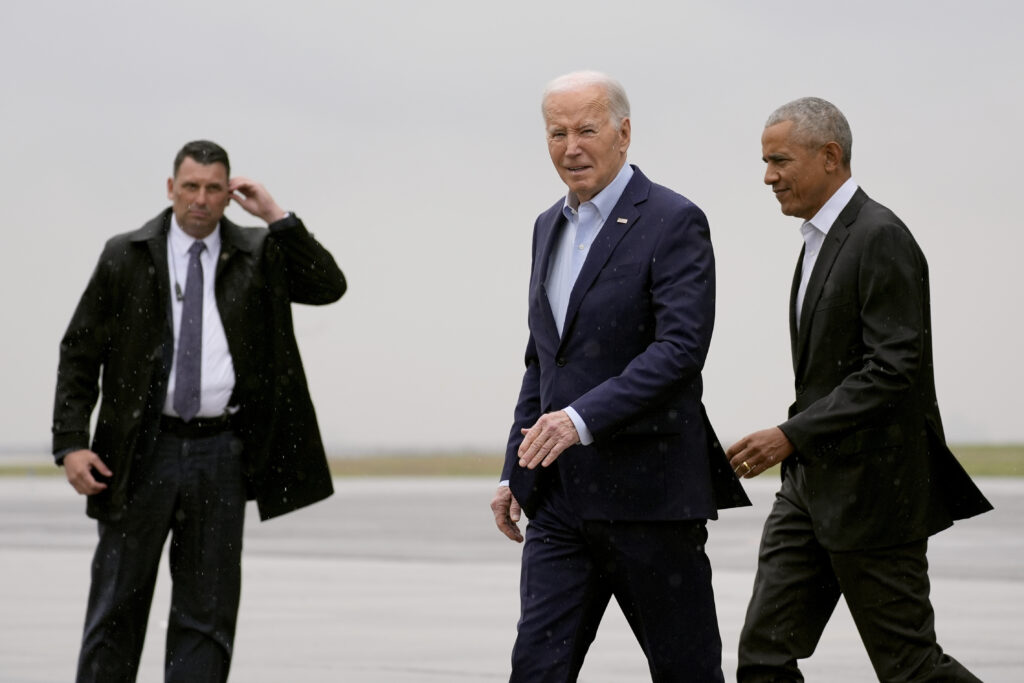 Biden speaks to New York City mayor after shooting death of police officer