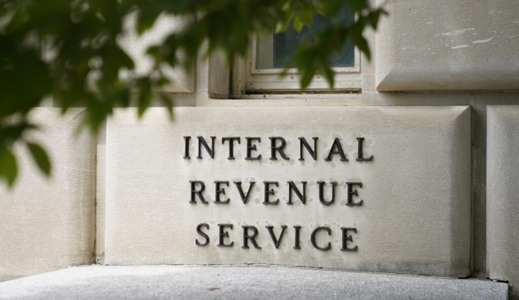 GOP state officials call on IRS to terminate free tax-filing pilot program