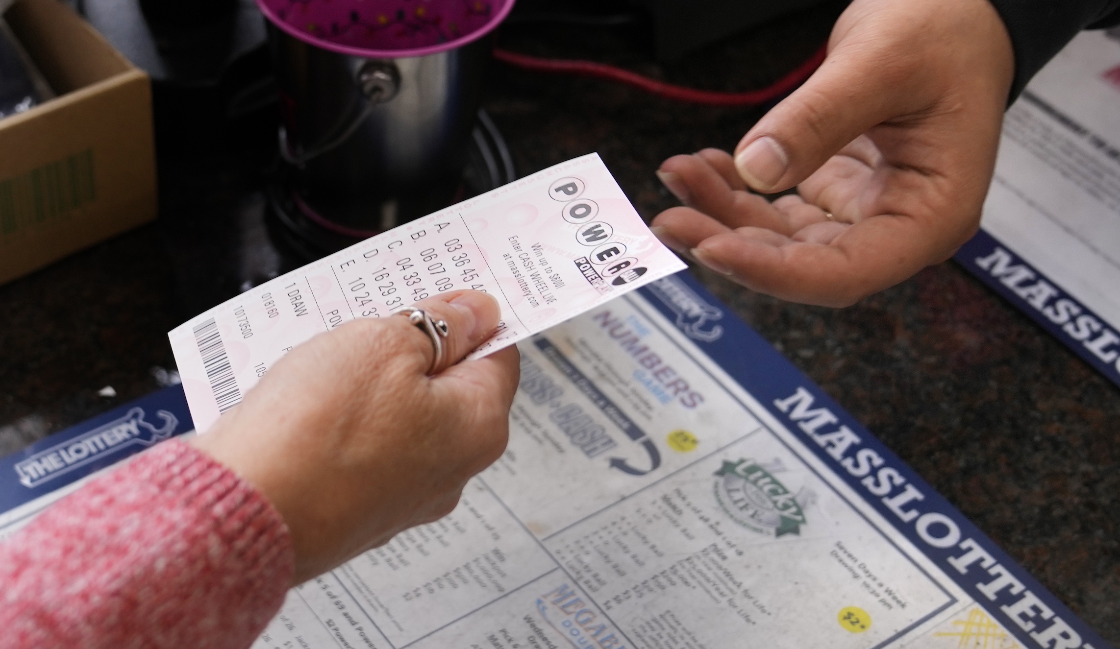 NextImg:Nevada lawmakers taunt casino industry with push to abandon 159-year ban on statewide lotteries - Washington Examiner
