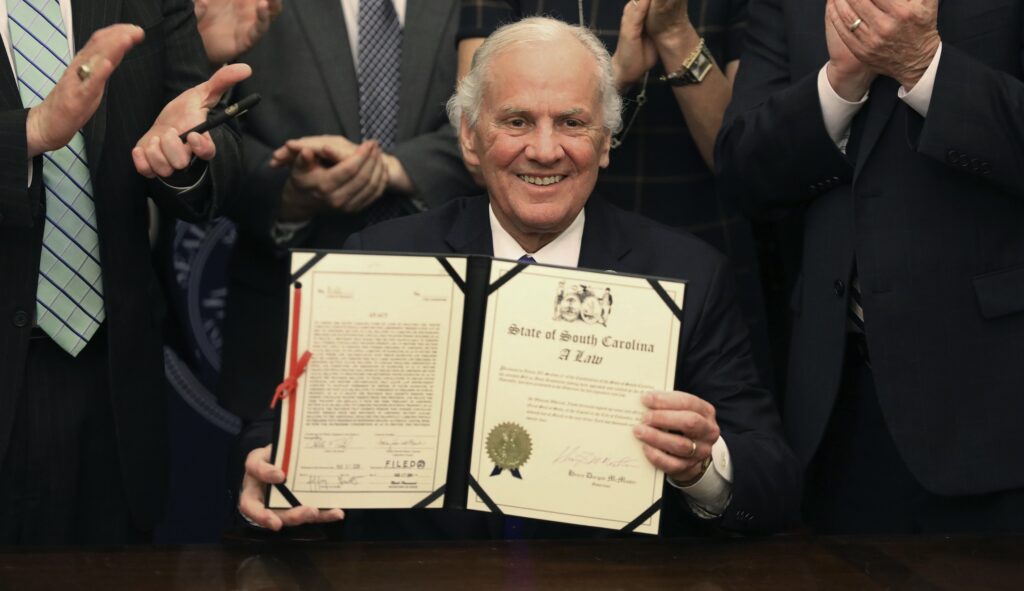 South Carolina legalizes open carry without a permit