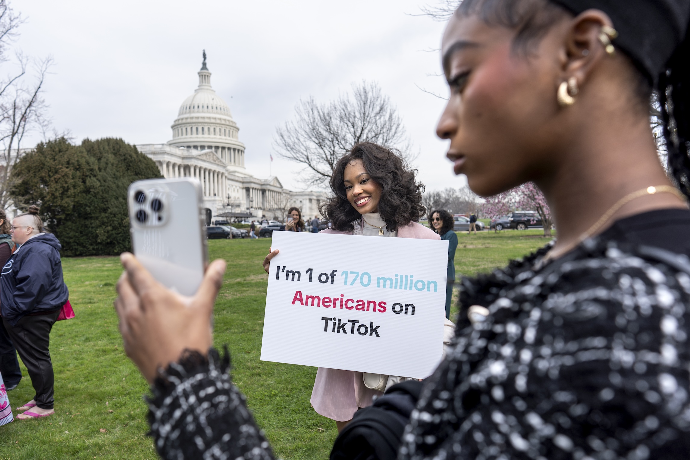 NextImg:Beijing blasts TikTok ban as plan for ‘suppressing China’ - Washington Examiner