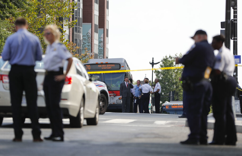 Fatal shooting in northeast DC leaves one dead and five injured