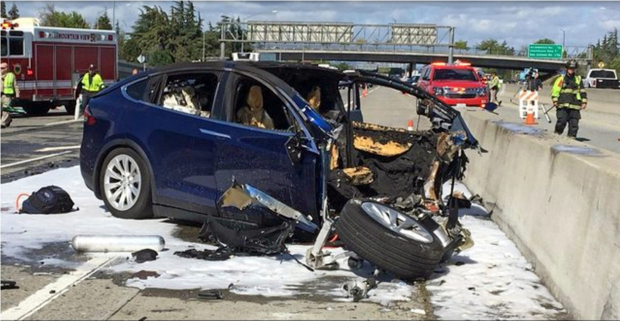 NextImg:Tesla settles lawsuit with family who blamed company’s autopilot for engineer’s death - Washington Examiner