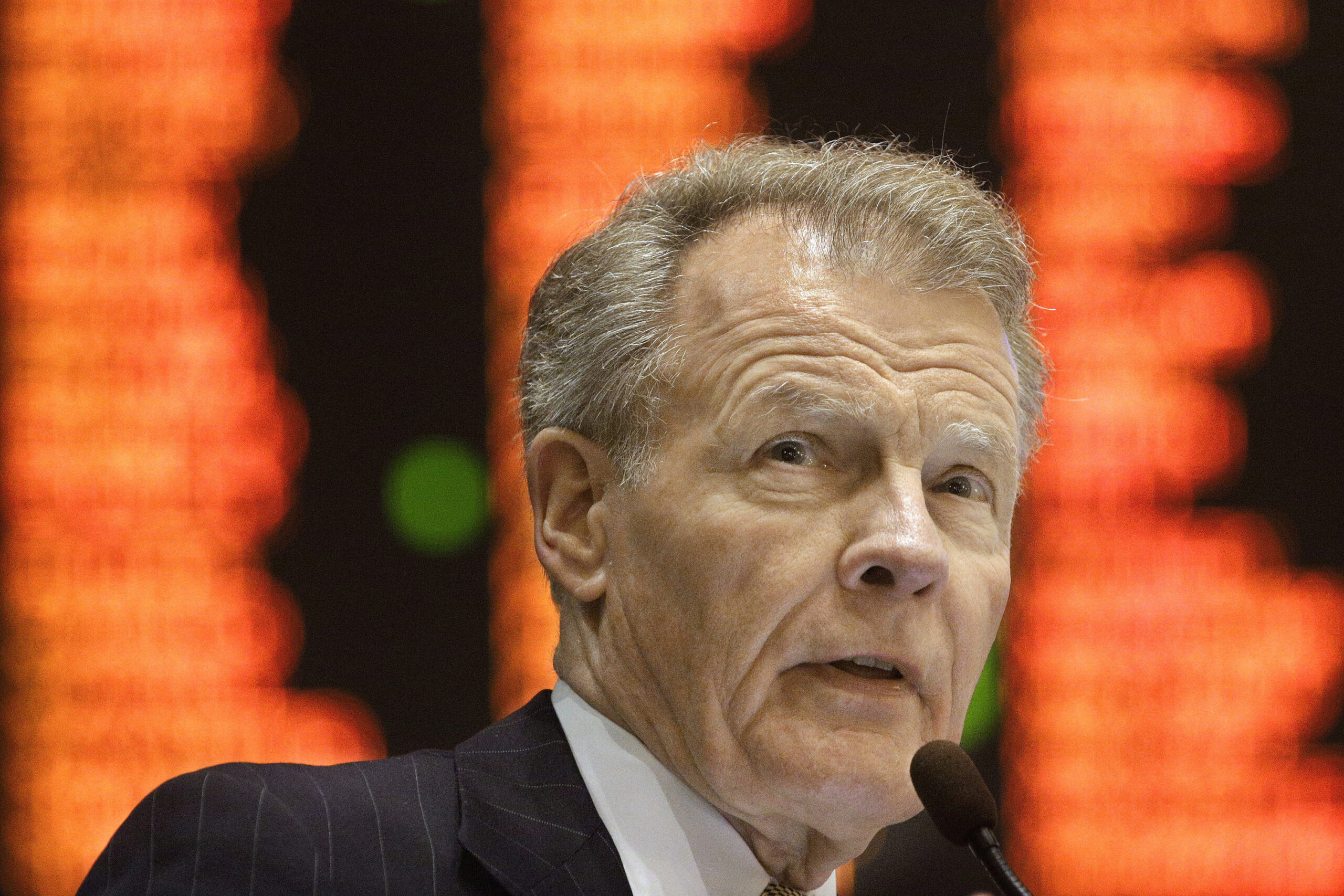 NextImg:Judge tells key witness in Madigan corruption case he handed defense ‘a gift’ - Washington Examiner
