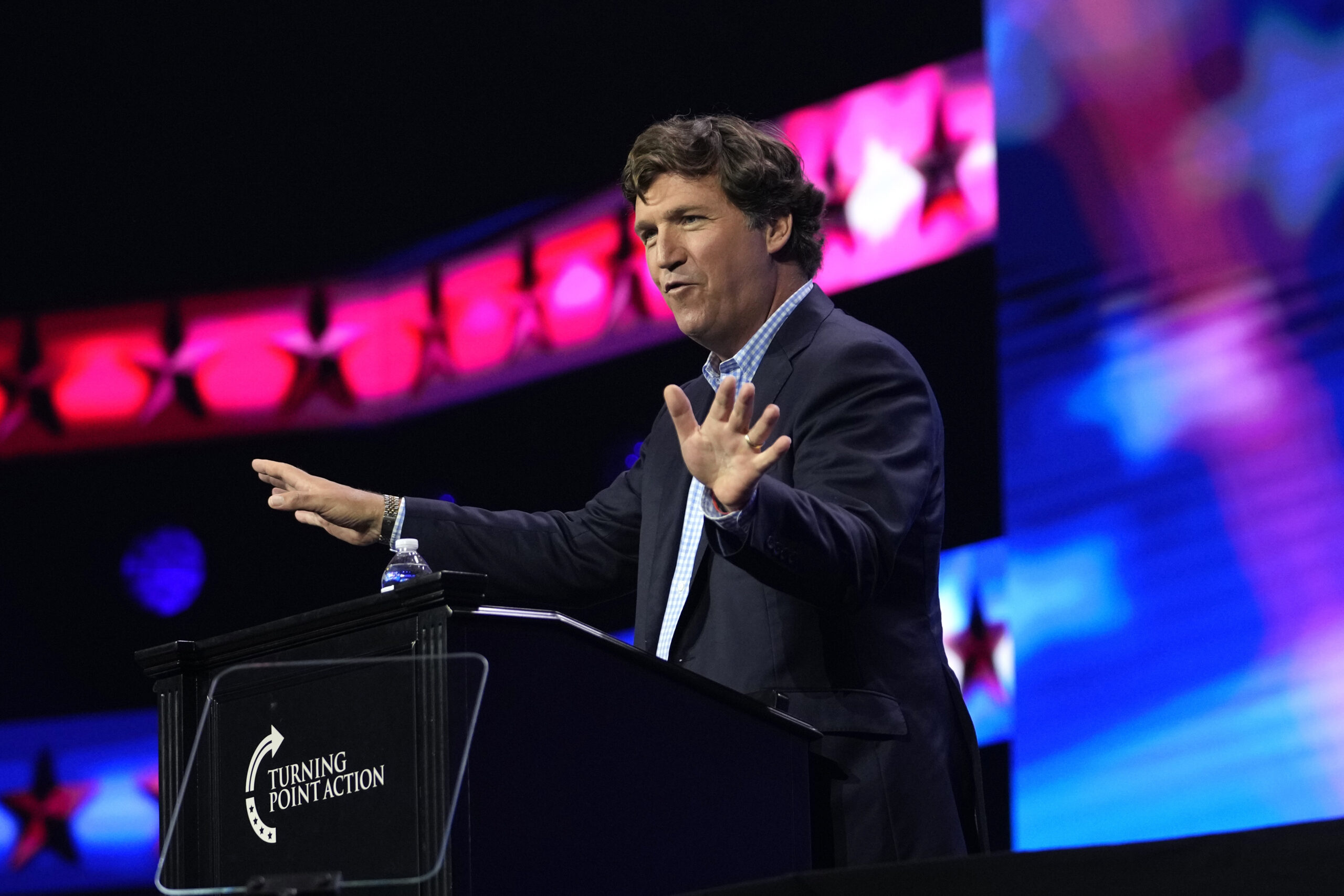 NextImg:Tucker Carlson contends US is not ‘f***ed up’ in visit to Kid Rock concert - Washington Examiner