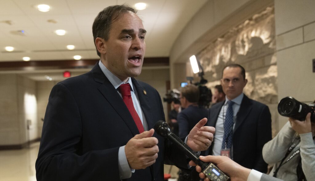 Democratic lawmaker, at risk of losing seat in redistricting, proposes bill against gerrymandering