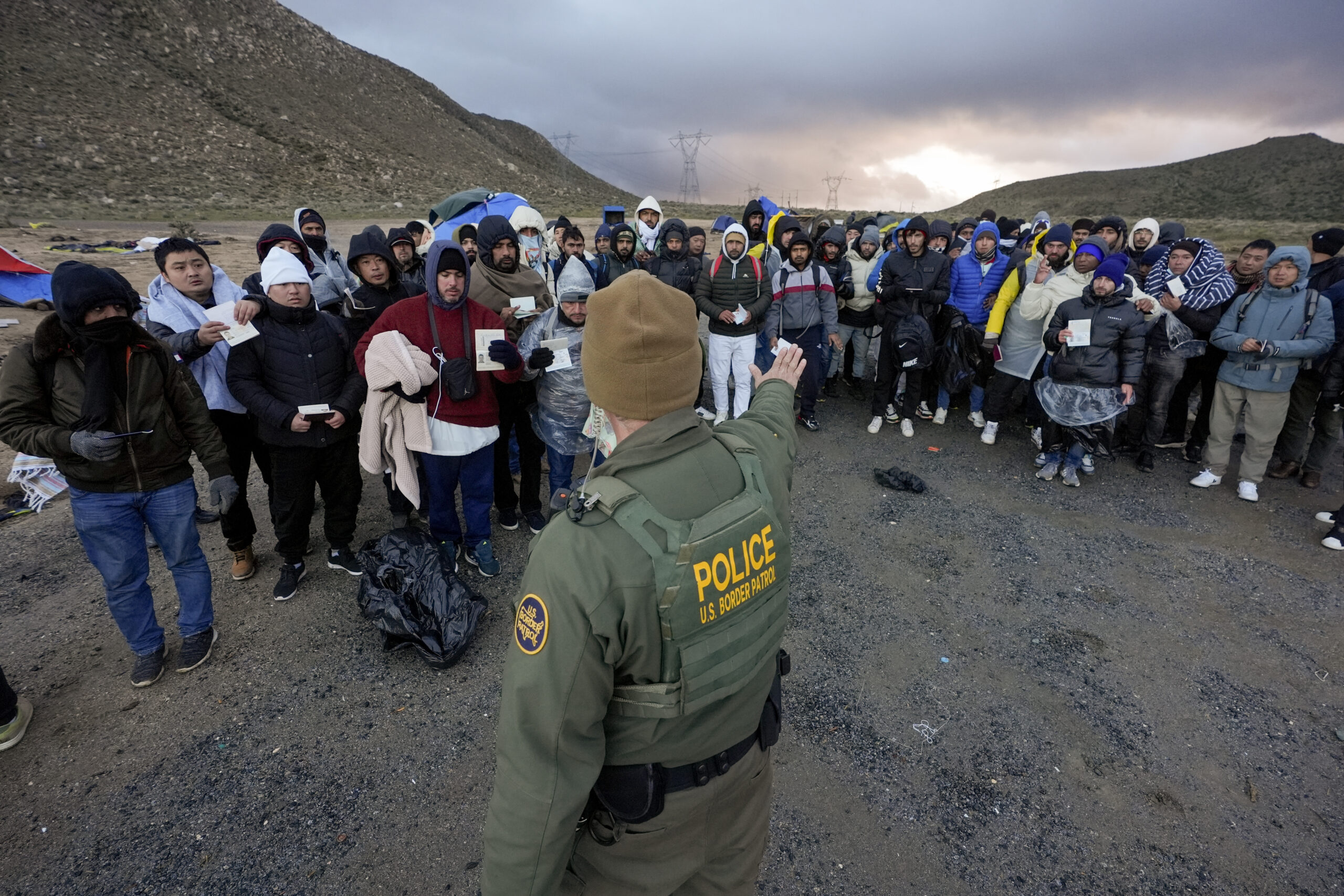 Man killed in robbery staged by illegal immigrants seeking fraudulent visas - Vimarsana News