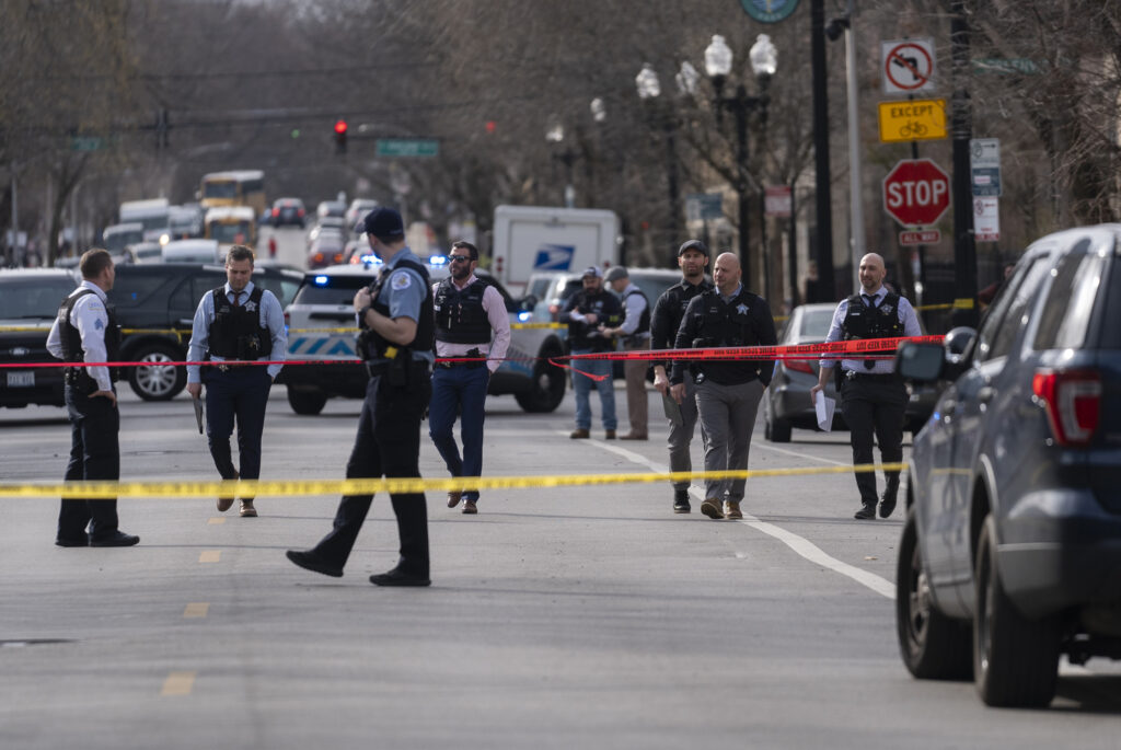 Chicago police officer fatally shot and car stolen during commute home: Officials
