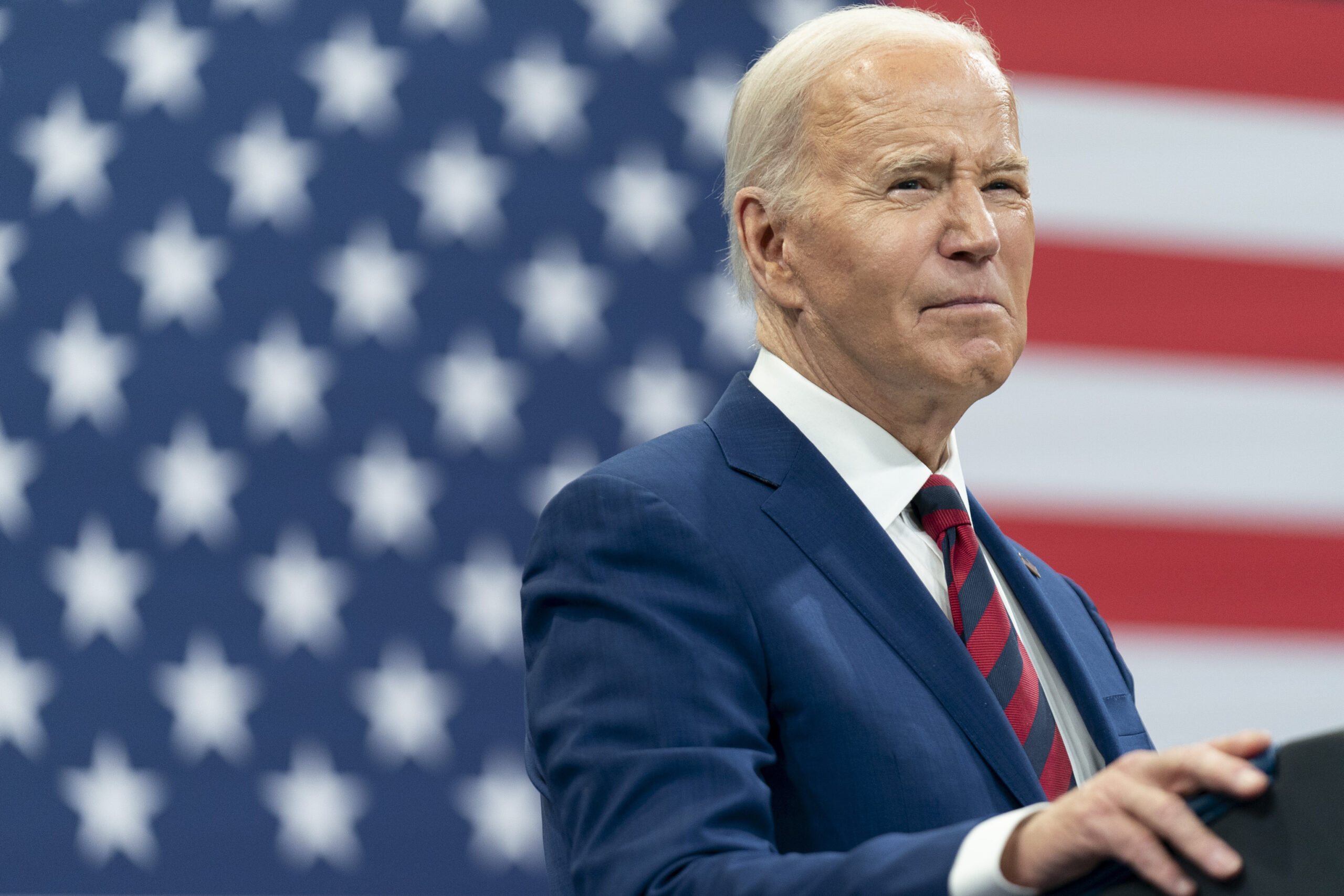 NextImg:Biden campaign team looks to hire $120,000 DEI director - Washington Examiner