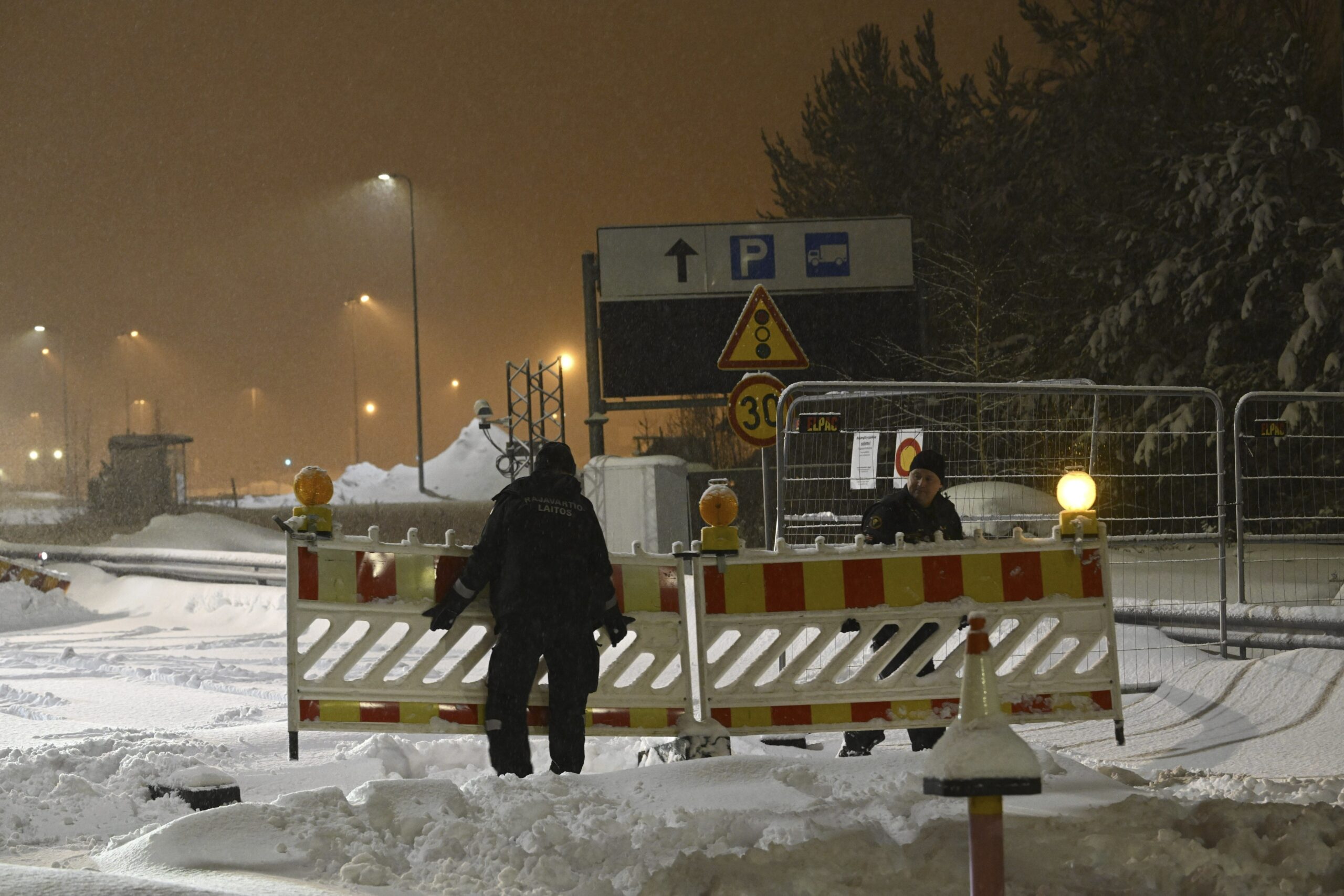 NextImg:Finland will keep its border with Russia closed until further notice over migration concerns - Washington Examiner