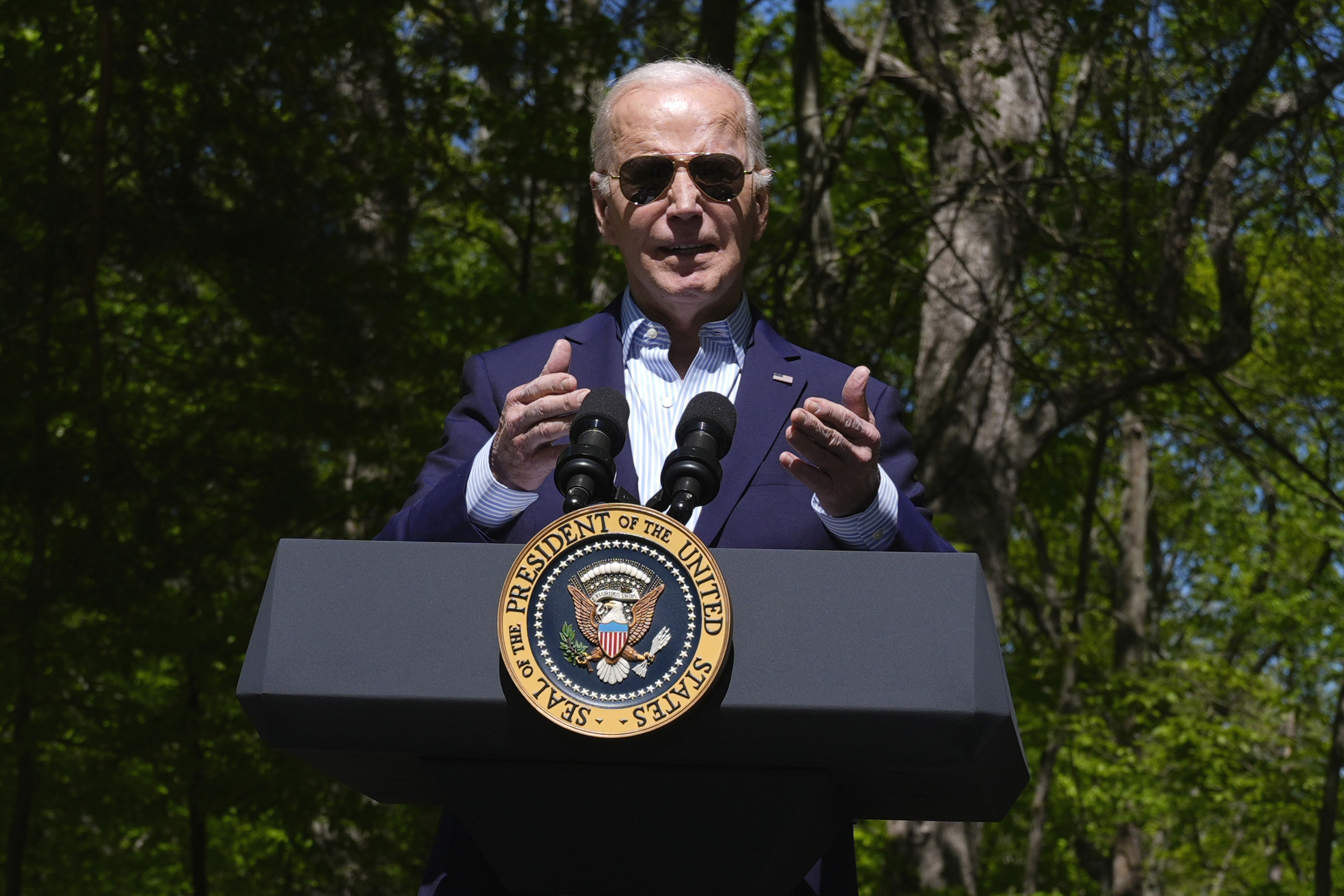 NextImg:Texas lawmaker calls to cancel all federal education dollars to avoid Biden’s Title IX ‘war on women’ - Washington Examiner
