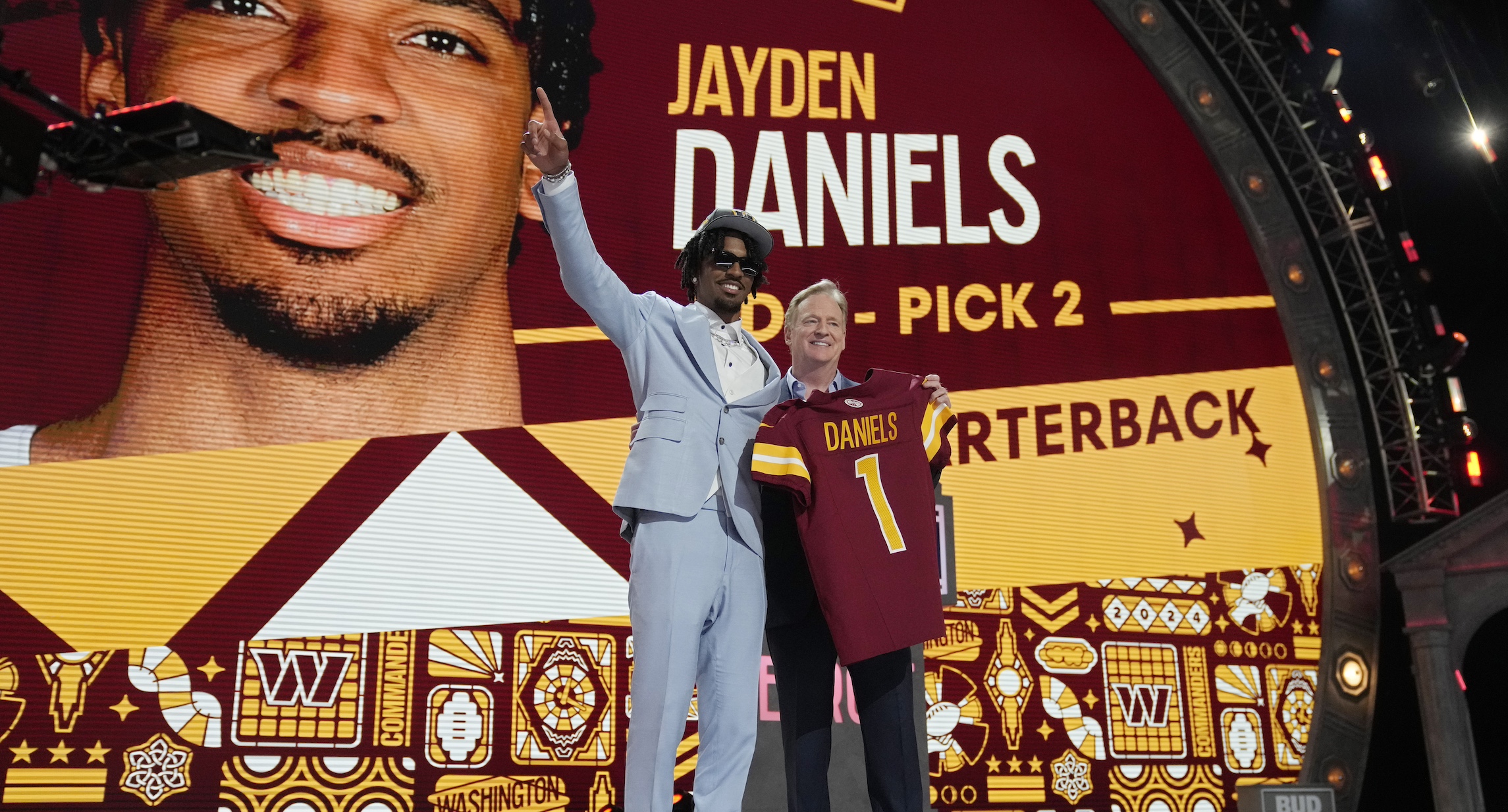 NextImg:Washington Commanders select Jayden Daniels with the No. 2 pick in the NFL draft - Washington Examiner