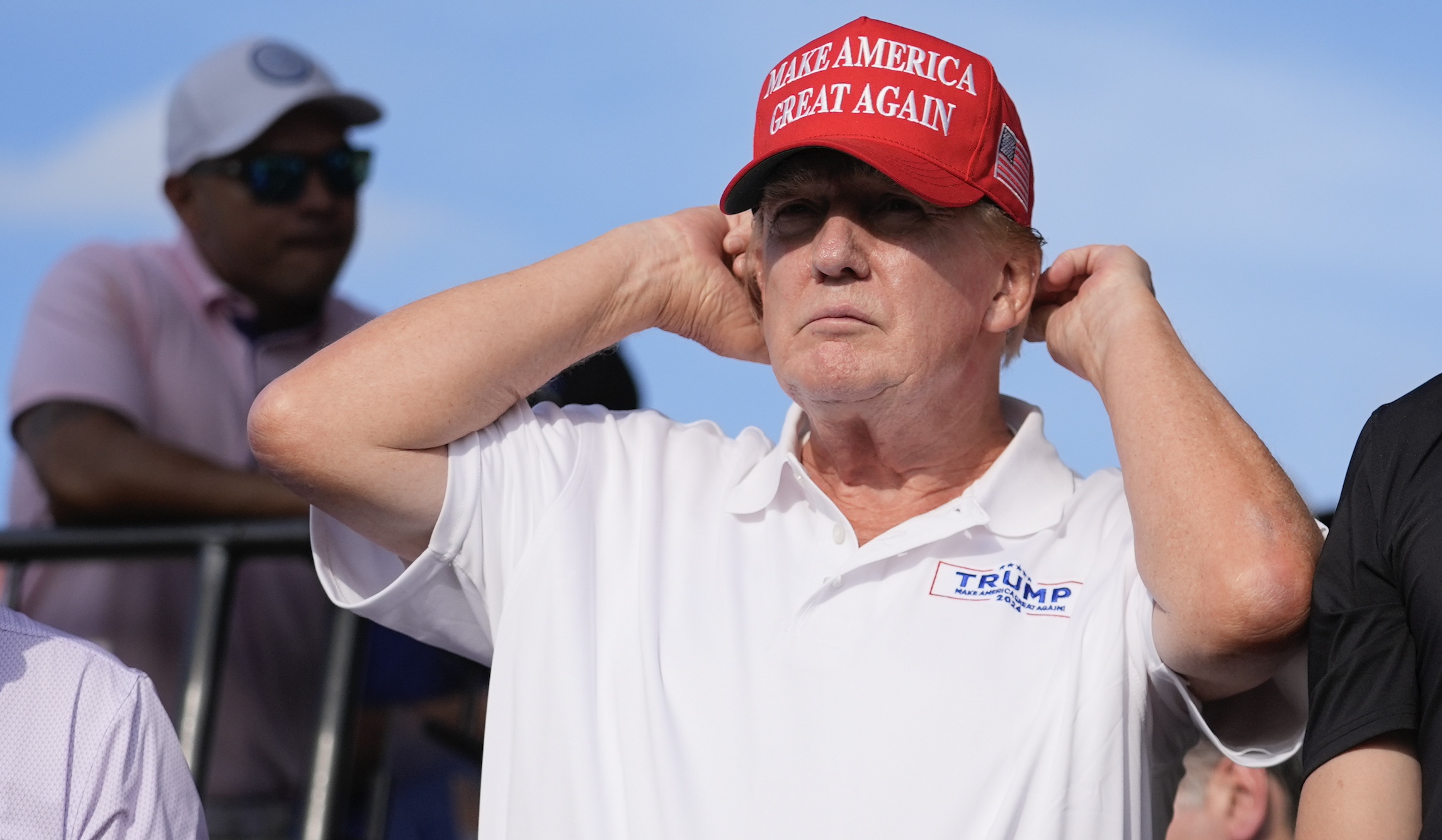 NextImg:Trump says Jews who vote for Biden do ‘not love Israel,’ vote Democrat ‘by habit’ - Washington Examiner