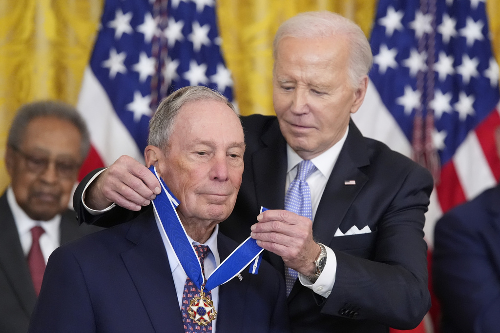 Biden honors Bloomberg, Gore, Pelosi, and Kerry with Medal of Freedom