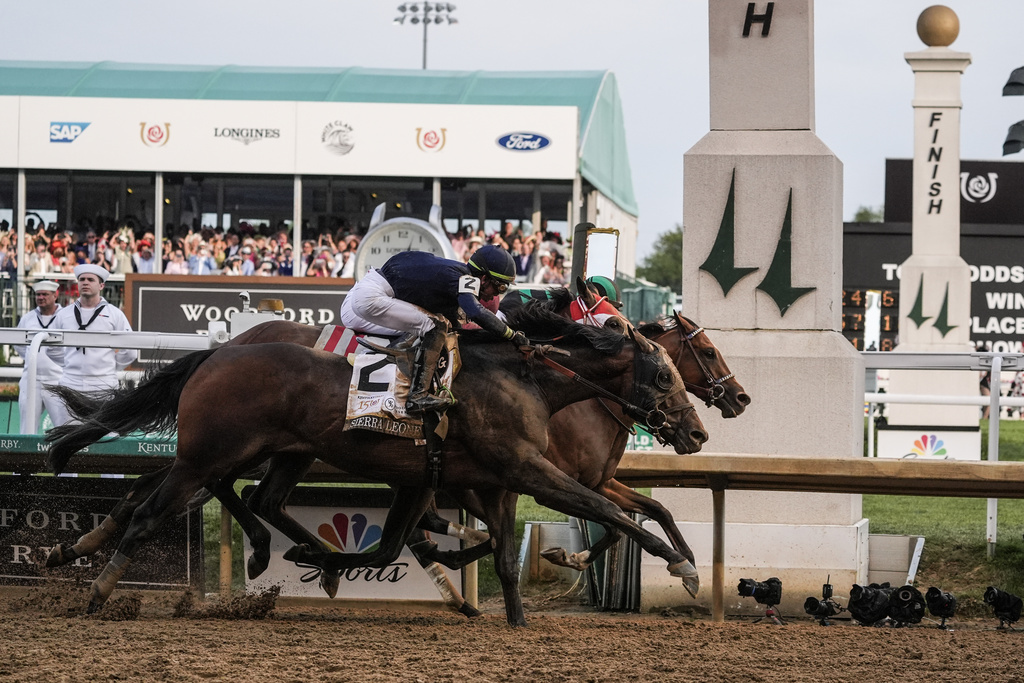 NextImg:Mystik Dan wins 150th Kentucky Derby in photo finish - Washington Examiner