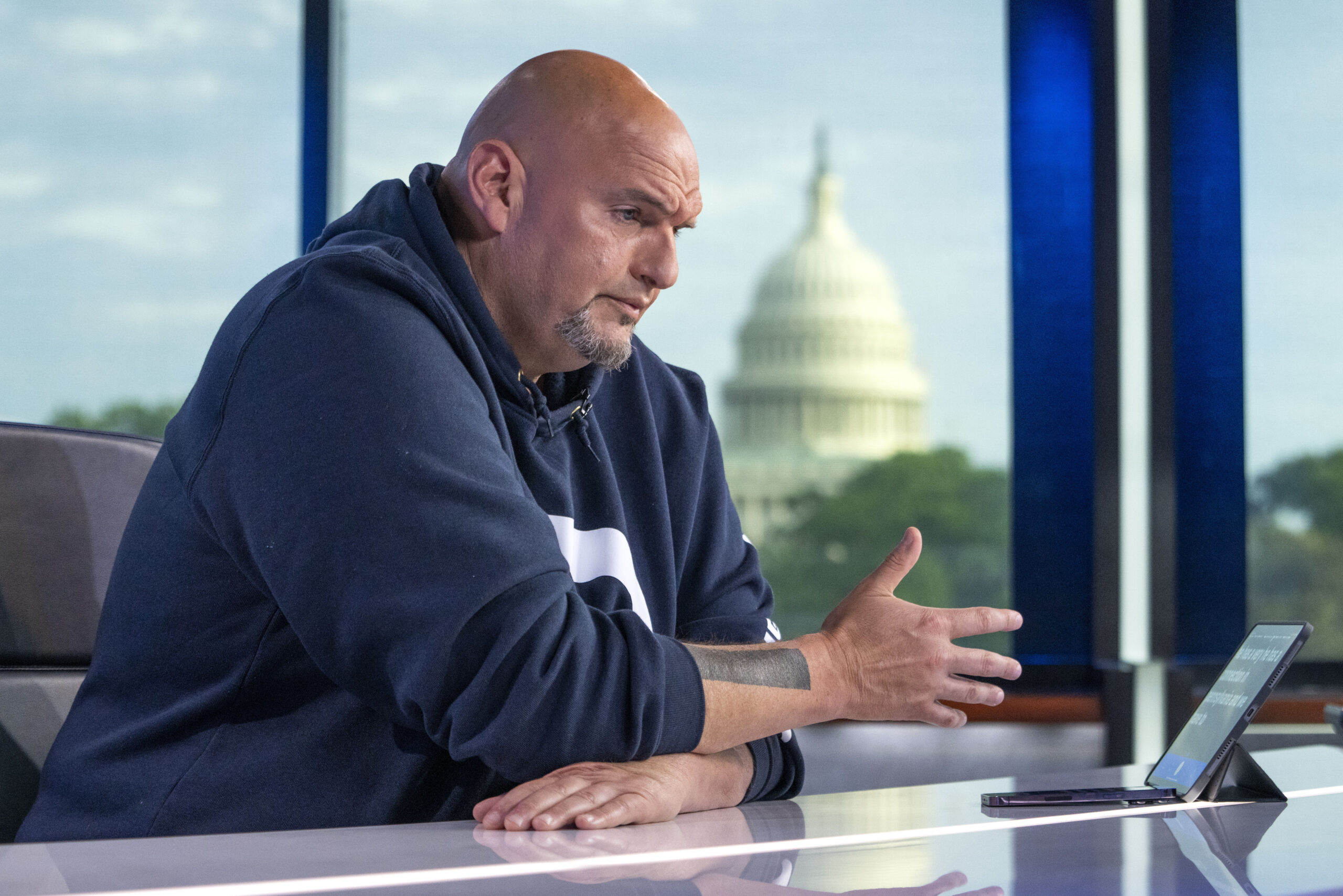 NextImg:Fetterman commends University of Florida’s response to campus protests - Washington Examiner