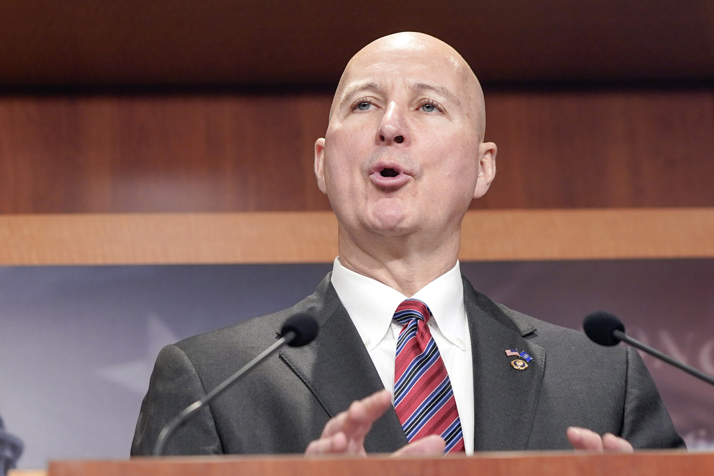 Senator Pete Ricketts triumphs in special election primary to complete Ben Sasse’s term through 2026