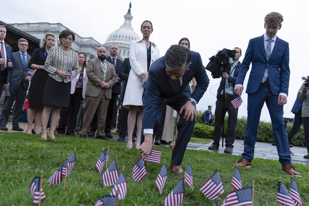 House Republicans propose bill to honor police on Peace Officers Memorial Day