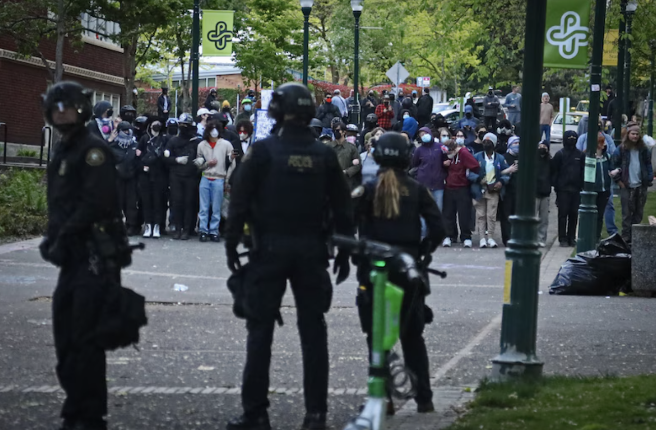 NextImg:Protesters storm library at Portland State University - Washington Examiner