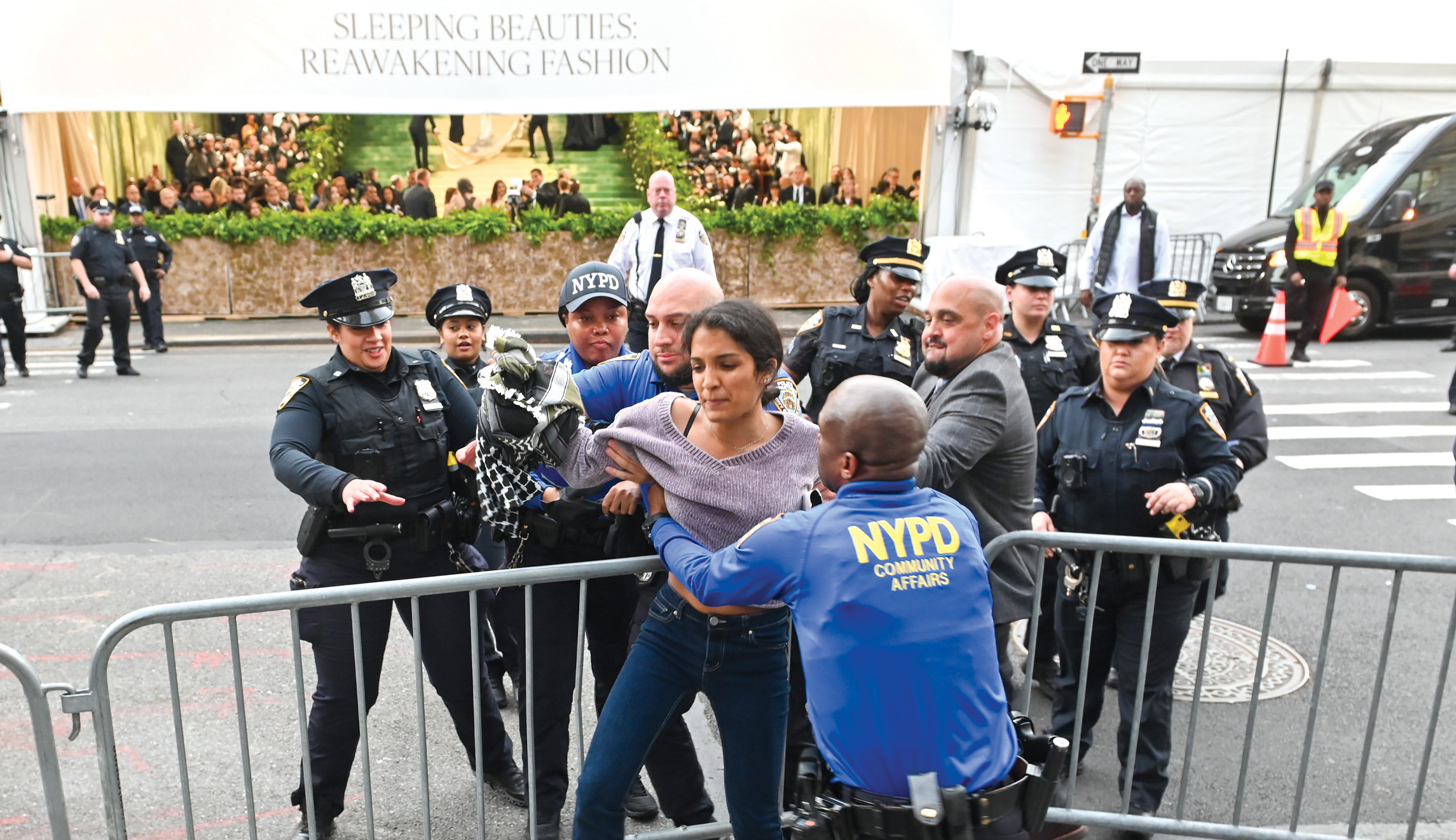 NextImg:NYPD protects Met Gala from anti-Israel mob - Washington Examiner